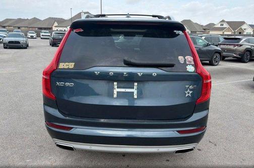 2019 Volvo XC90 T6 Momentum