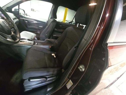 Deep Scarlet Pearl 2019 Honda Passport Sport