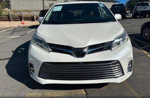 2019 Toyota Sienna Limited