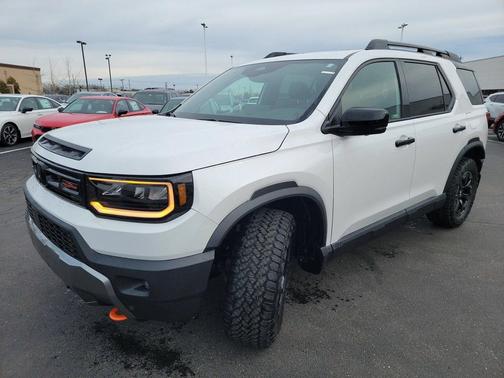 Platinum White Pearl 2026 Honda Passport AWD TrailSport Elite