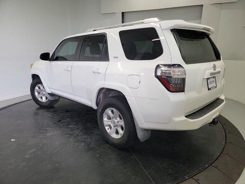 Super White 2014 Toyota 4Runner SR5