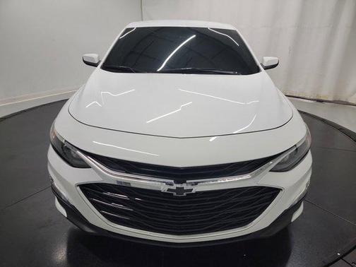 2021 Chevrolet Malibu FWD RS