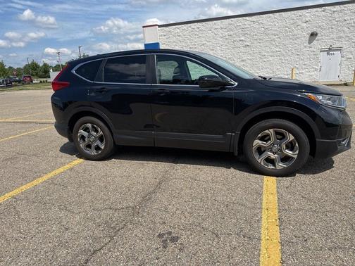 Crystal Black Pearl 2018 Honda CR-V EX