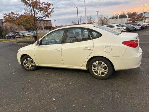 2010 Hyundai ELANTRA GLS