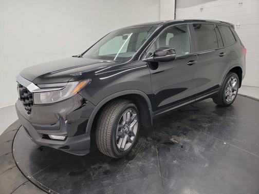 Crystal Black Pearl 2023 Honda Passport AWD EX-L