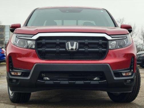Radiant Red Metallic II 2026 Honda Ridgeline RTL