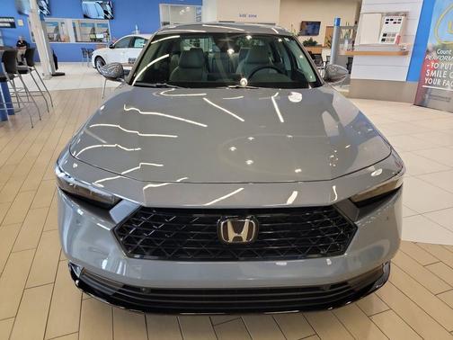 Urban Gray Pearl 2026 Honda Accord Hybrid EX-L