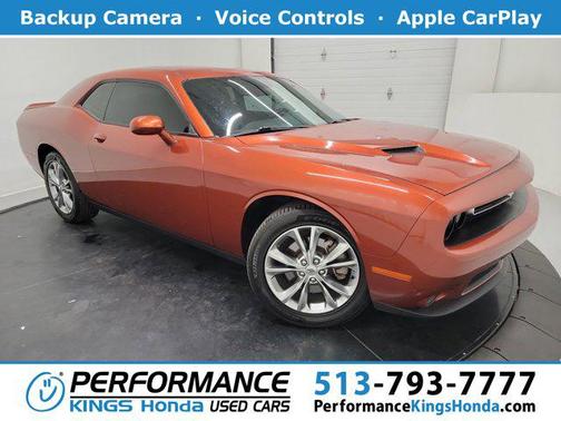 Sinamon Stick 2021 Dodge Challenger SXT