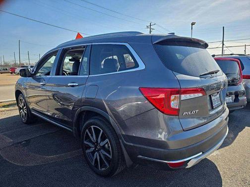 2020 Honda Pilot Touring 8-Passenger