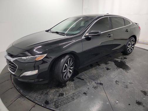 2023 Chevrolet Malibu FWD RS