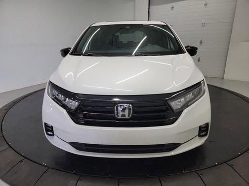 Platinum White Pearl 2023 Honda Odyssey Sport
