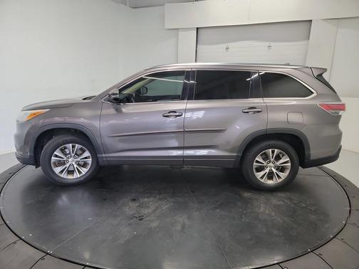 Predawn Gray Mica 2015 Toyota Highlander XLE