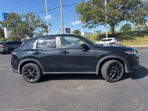2025 Honda HR-V AWD Sport