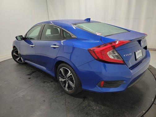 2016 Honda Civic Touring