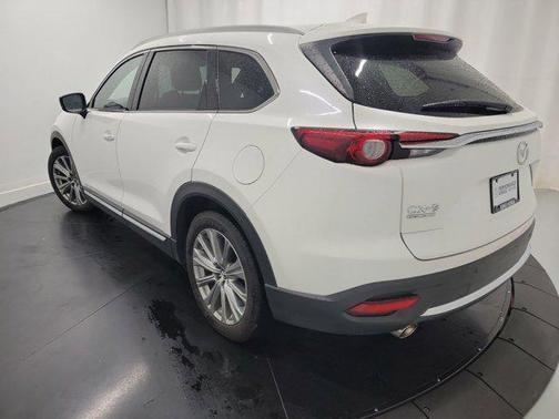 2022 Mazda CX-9 Signature