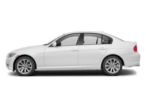 Alpine White 2010 BMW 328 i xDrive