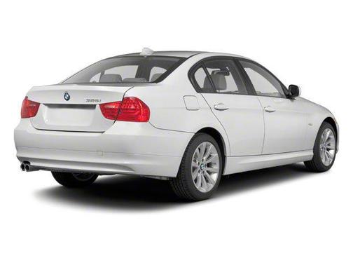 Alpine White 2010 BMW 328 i xDrive