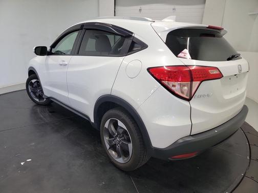White Orchid Pearl 2018 Honda HR-V EX-L w/Navigation