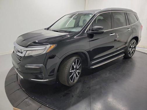 2020 Honda Pilot Touring 8-Passenger