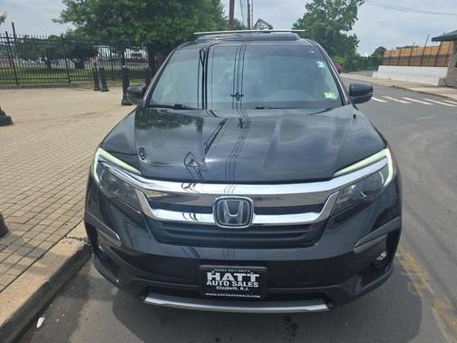 Black Forest Pearl 2019 Honda Pilot EX-L