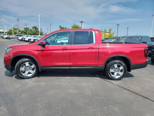 Radiant Red Metallic II 2026 Honda Ridgeline RTL
