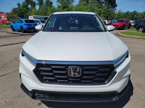 Platinum White Pearl 2026 Honda CR-V LX AWD