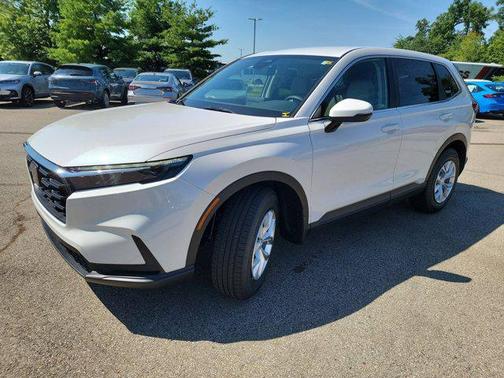 Platinum White Pearl 2026 Honda CR-V LX AWD