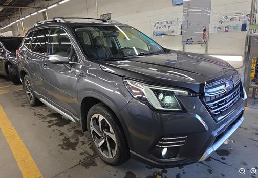 Magnetite Gray Metallic 2022 Subaru Forester Touring