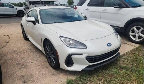 Crystal White Pearl 2023 Subaru BRZ Limited