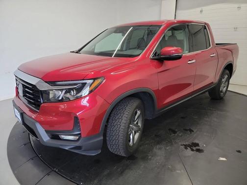 Radiant Red Metallic II 2022 Honda Ridgeline RTL-E