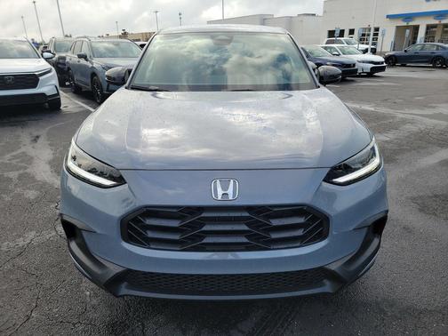 Urban Gray Pearl 2027 Honda HR-V Sport AWD