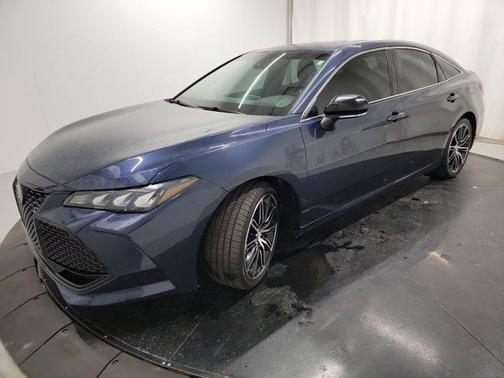 2019 Toyota Avalon XSE