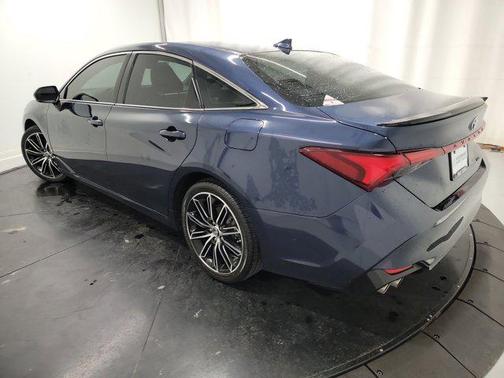 2019 Toyota Avalon XSE
