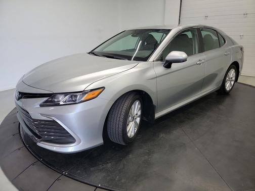 Celestial Silver Metallic 2023 Toyota Camry LE