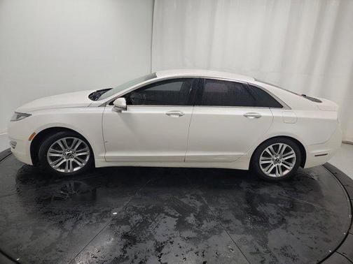 2015 Lincoln MKZ Base