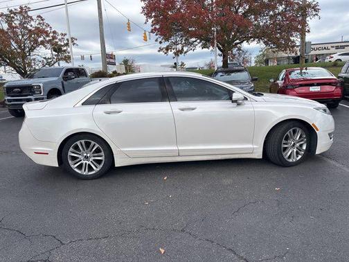 2015 Lincoln MKZ Base