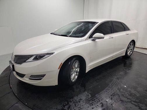 2015 Lincoln MKZ Base