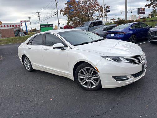 2015 Lincoln MKZ Base