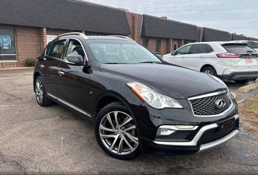 2017 INFINITI QX50 Base