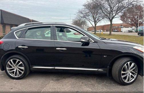 2017 INFINITI QX50 Base