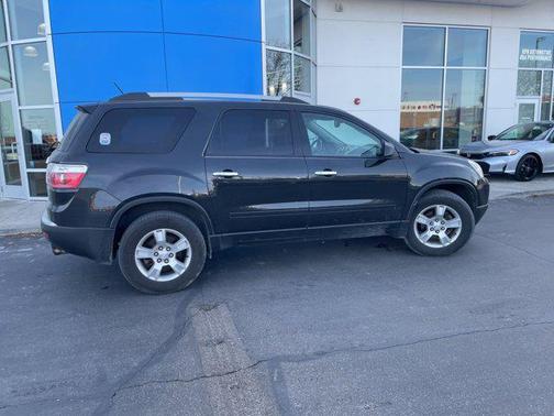 2011 GMC Acadia SLE
