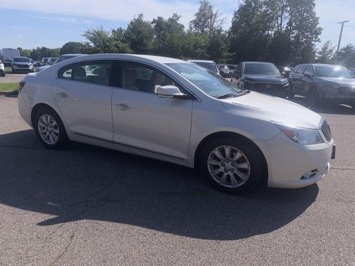 White Diamond Tricoat 2013 Buick LaCrosse Leather
