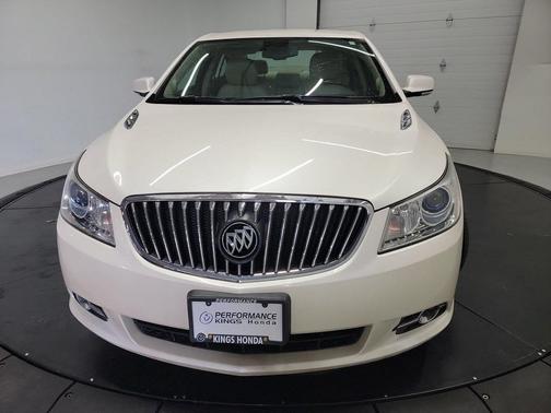 White Diamond Tricoat 2013 Buick LaCrosse Leather