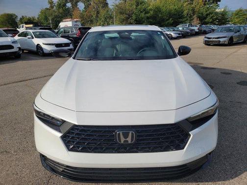 2025 Honda Accord Hybrid Base