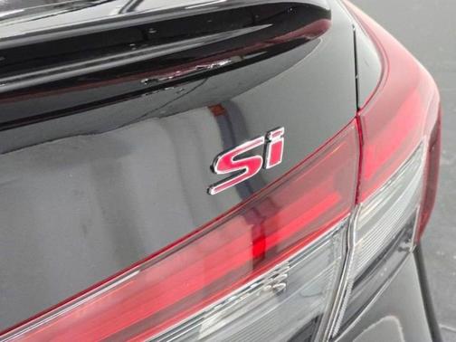 Crystal Black Pearl 2026 Honda Civic Si Base