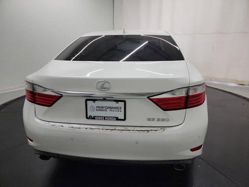 2015 Lexus ES 350 Base