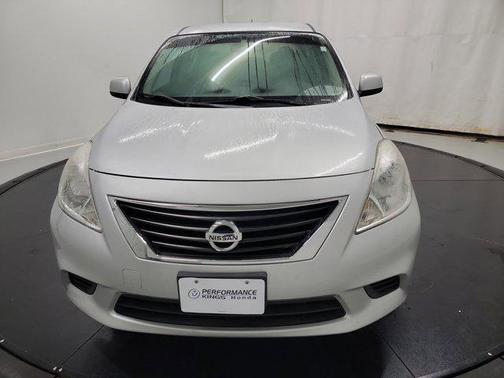 2012 Nissan Versa 1.6 S
