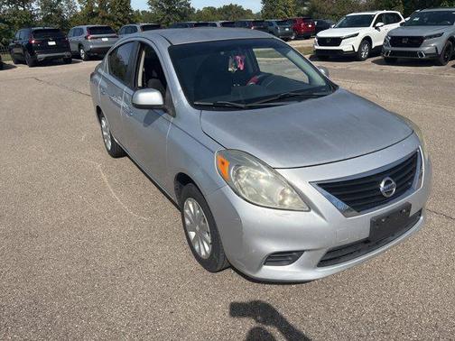 2012 Nissan Versa 1.6 S