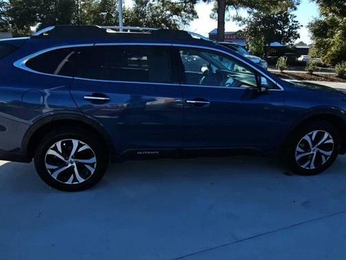 2022 Subaru Outback Touring XT