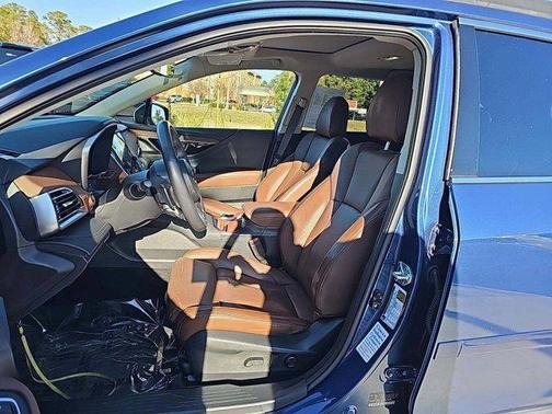 2022 Subaru Outback Touring XT